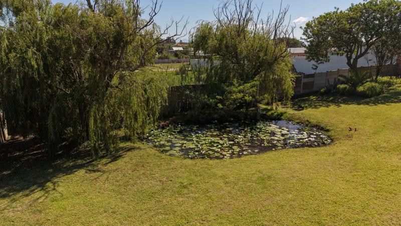 4 Bedroom Property for Sale in Albertinia Western Cape
